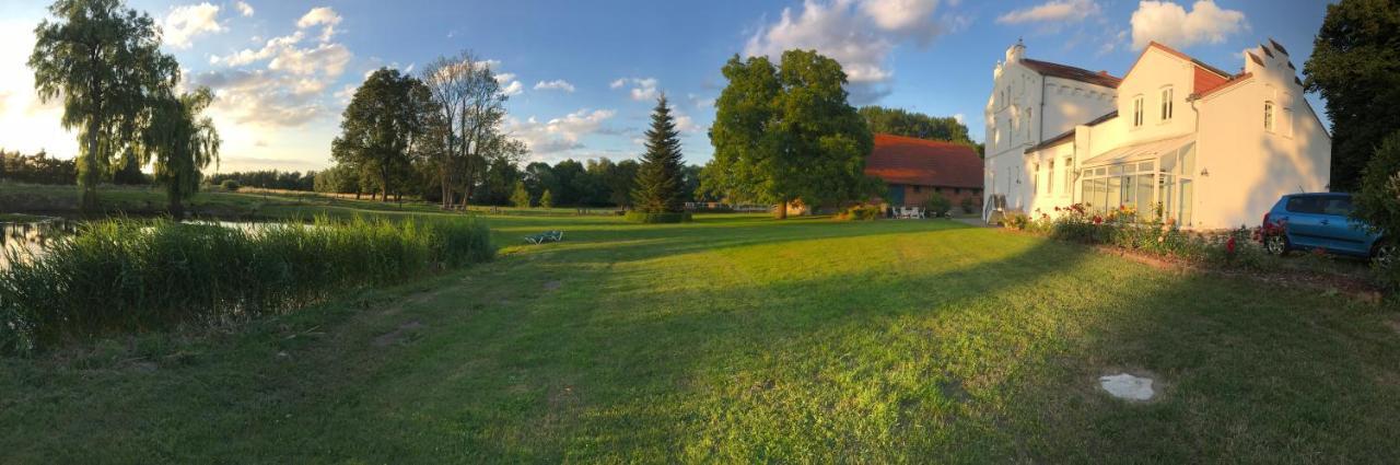 Ferienanlage Gutshaus Gramkow Экстерьер фото